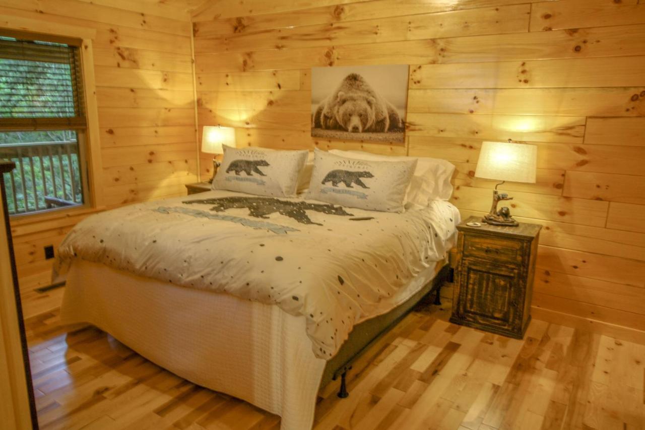 210 Cubs In The Treetops - Luxurious Cabin In Gatlinburg Exterior foto